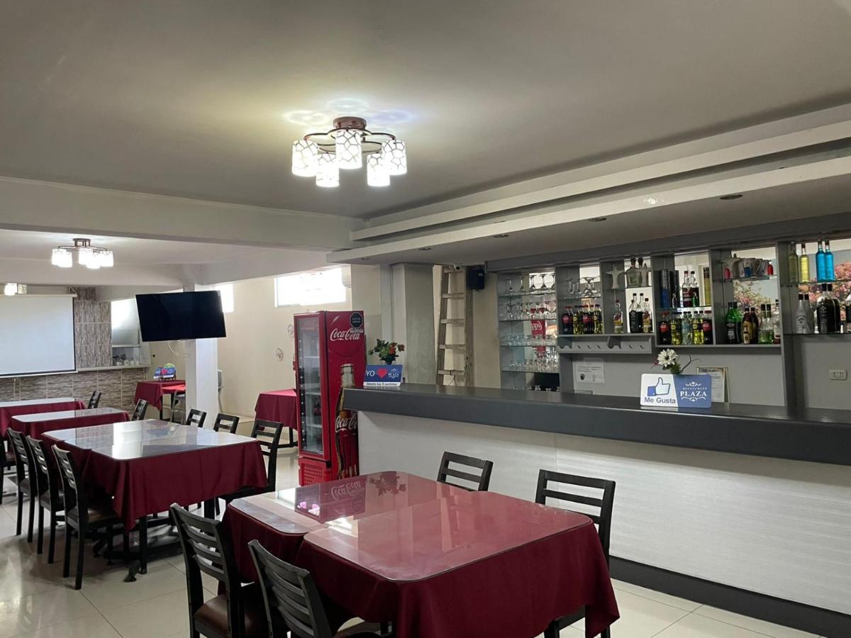 Hotel Plaza Barranca Bagian luar foto