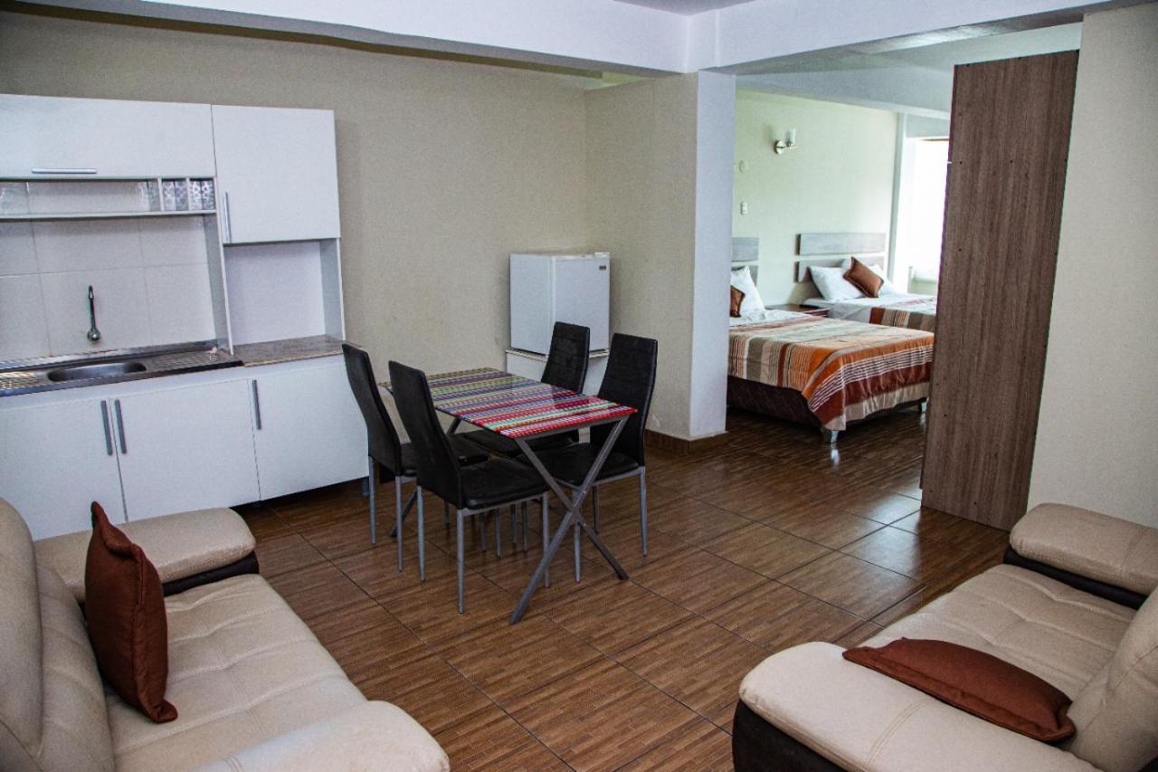 Hotel Plaza Barranca Bagian luar foto